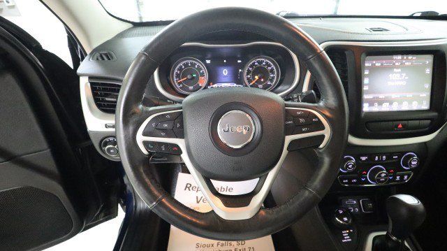 Used 2015 Jeep Cherokee Limited AWD/4WD image 20