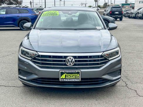 Used 2019 Volkswagen Jetta SEL FWD image 2