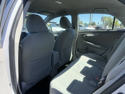 Used 2010 Toyota Corolla LE FWD image 10