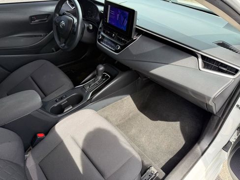 Used 2023 Toyota Corolla LE w/ LE Convenience Package image 18