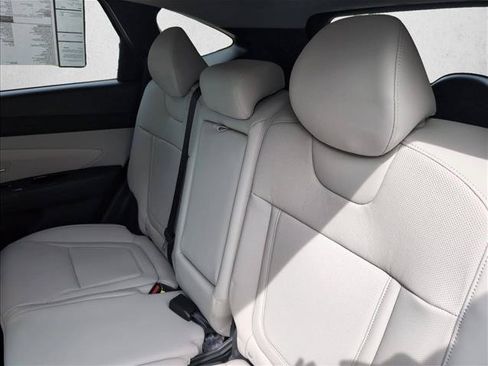 New 2026 Hyundai Tucson Limited FWD image 17