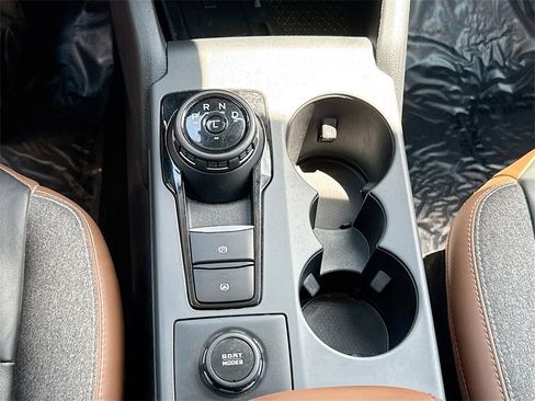 Used 2023 Ford Bronco Sport Outer Banks w/ Tech Package image 16