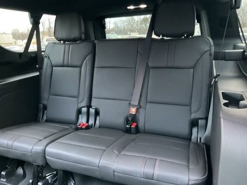 Certified 2024 Chevrolet Suburban RST w/ Luxury Package image 20