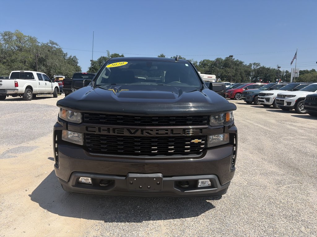 Used 2020 Chevrolet Silverado 1500 Custom w/ Custom Value Package AWD/4WD image 9