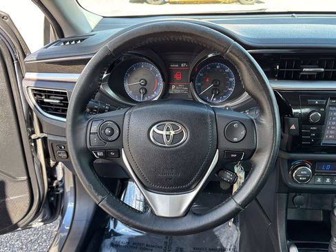 Used 2015 Toyota Corolla S FWD image 21