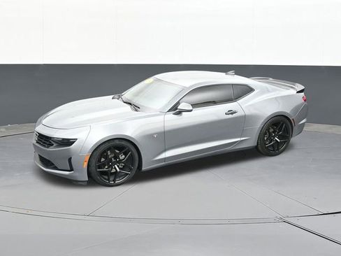 Used 2023 Chevrolet Camaro LT image 63