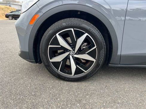 Used 2023 Volkswagen ID.4 Pro RWD image 28