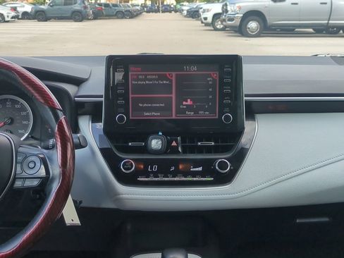 Used 2020 Toyota Corolla SE image 18