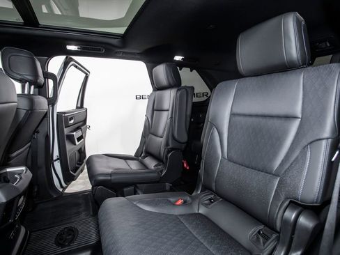 Used 2024 Toyota Sequoia Platinum image 17