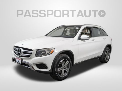 Used 2019 Mercedes-Benz GLC 300 4MATIC image 1