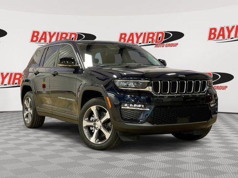 Used 2022 Jeep Grand Cherokee Limited 4xe image 1
