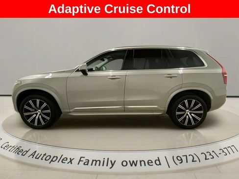 Used 2025 Volvo XC90 B5 Core AWD/4WD image 2