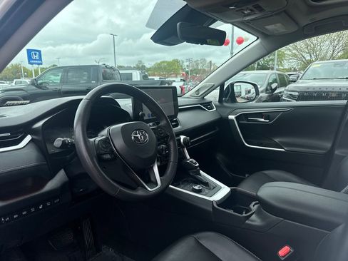 Used 2024 Toyota RAV4 Limited w/ Advanced Technology Package AWD/4WD image 15