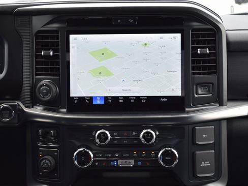 New 2025 Ford F150 Lariat w/ Equipment Group 502A High image 11