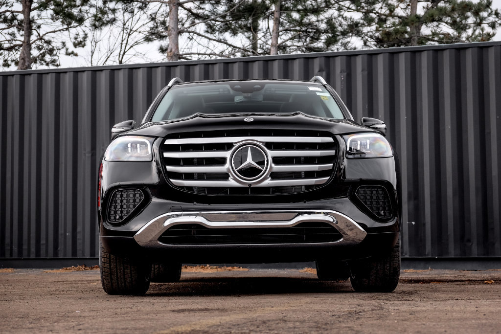 Used 2026 Mercedes-Benz GLS 450 4MATIC image 5