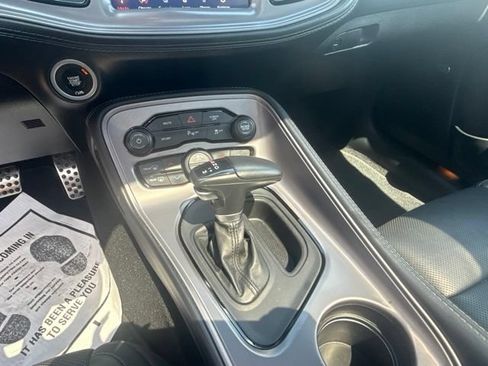 Used 2023 Dodge Challenger SXT w/ Plus Package RWD image 20