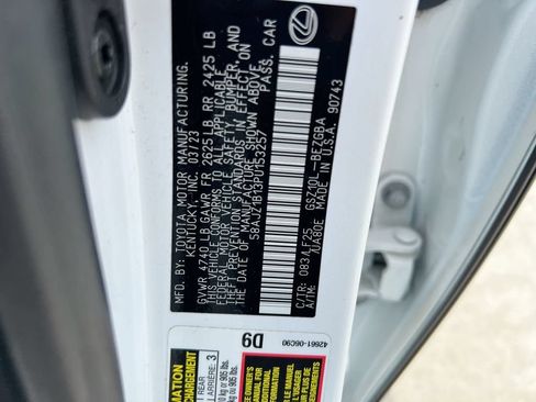 Certified 2023 Lexus ES 350 F Sport w/ Accessory Package (Z2) FWD image 22