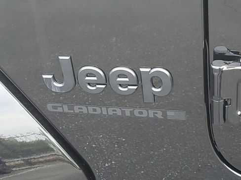 New 2026 Jeep Gladiator Sport image 8