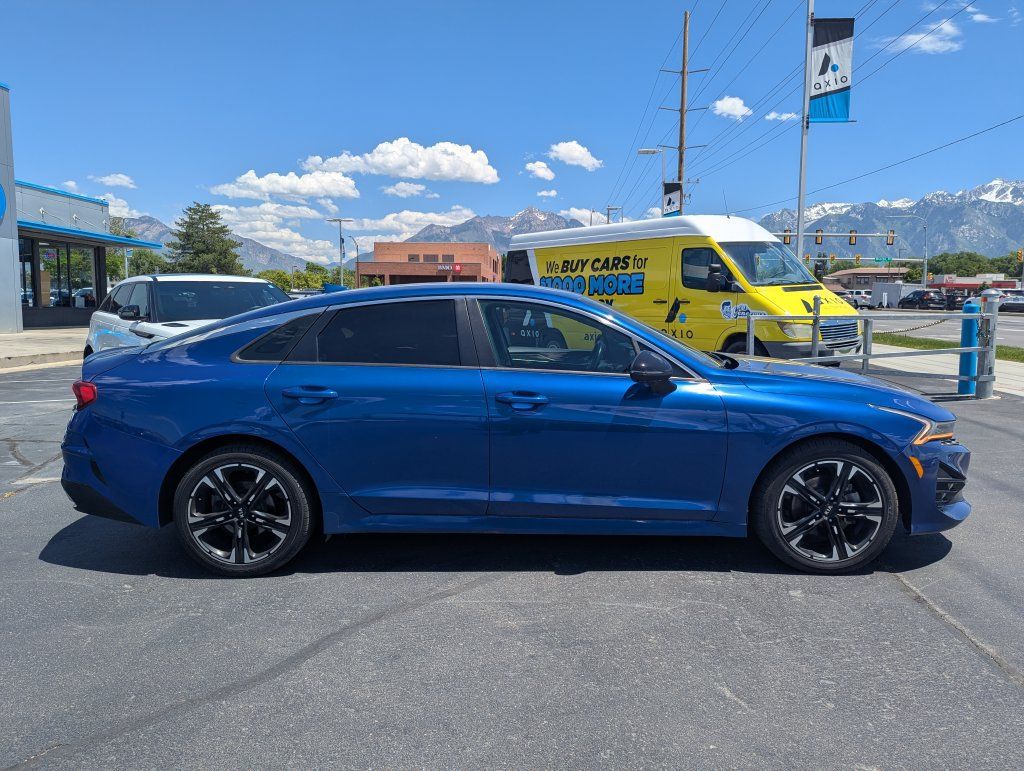 Used 2021 Kia K5 GT-Line FWD image 2