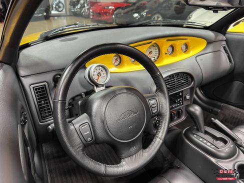 Used 1999 Plymouth Prowler RWD image 11