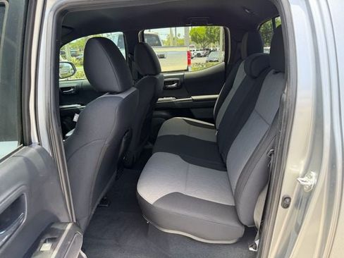 Used 2023 Toyota Tacoma TRD Sport w/ Technology Package AWD/4WD image 13