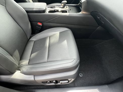 Used 2023 Lexus RX 350 Premium w/ Accessory Package image 44