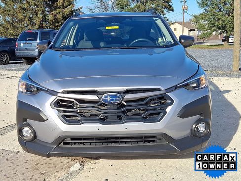 Used 2024 Subaru Crosstrek 2.0i Premium image 2