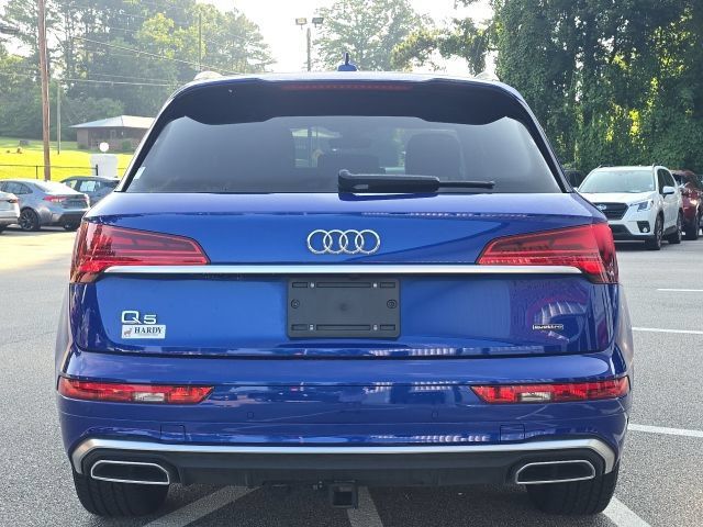 Used 2022 Audi Q5 e Premium Plus AWD/4WD image 4