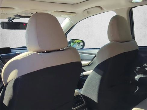 Used 2019 Subaru Ascent Premium w/ Popular Package #2 image 15