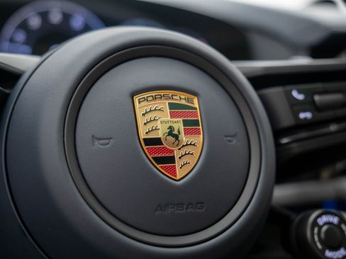 New 2026 Porsche Panamera 4 image 25