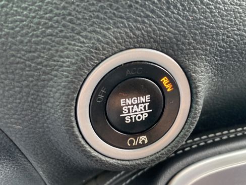 Used 2019 Dodge Challenger R/T Scat Pack RWD image 22