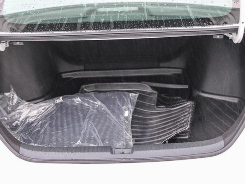 Used 2024 Honda Accord EX image 26