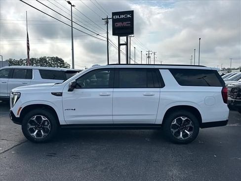 New 2026 GMC Yukon XL AT4 Ultimate AWD/4WD image 7