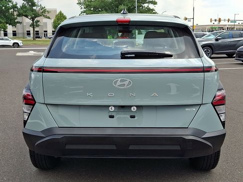 Certified 2026 Hyundai Kona SE AWD/4WD image 5