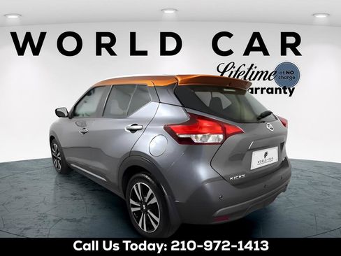 Used 2020 Nissan Kicks SR FWD image 7