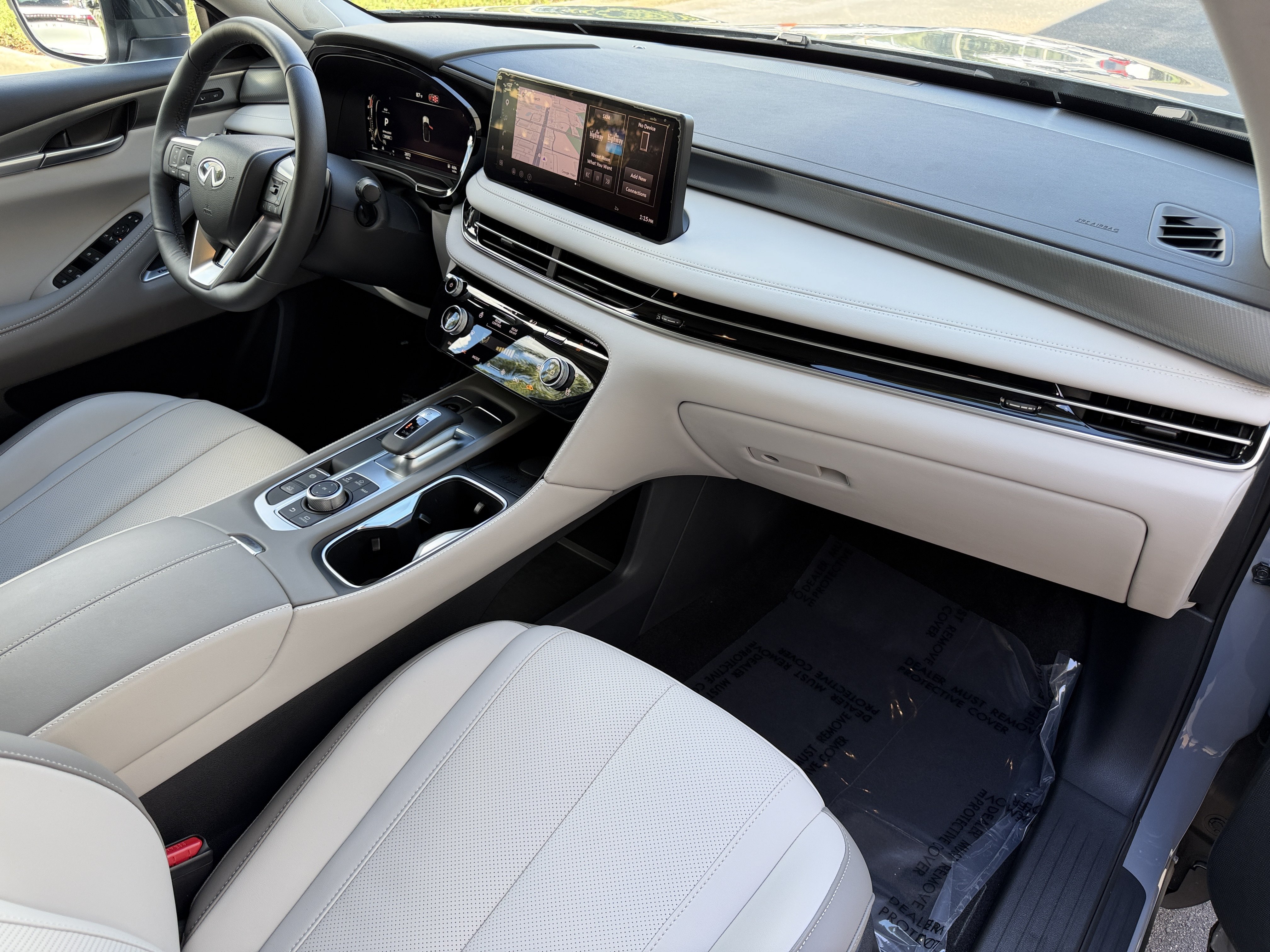 Certified 2027 INFINITI QX60 Luxe w/ Cargo Package FWD image 13