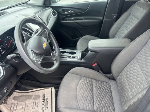 Used 2018 Chevrolet Equinox LT AWD/4WD image 19