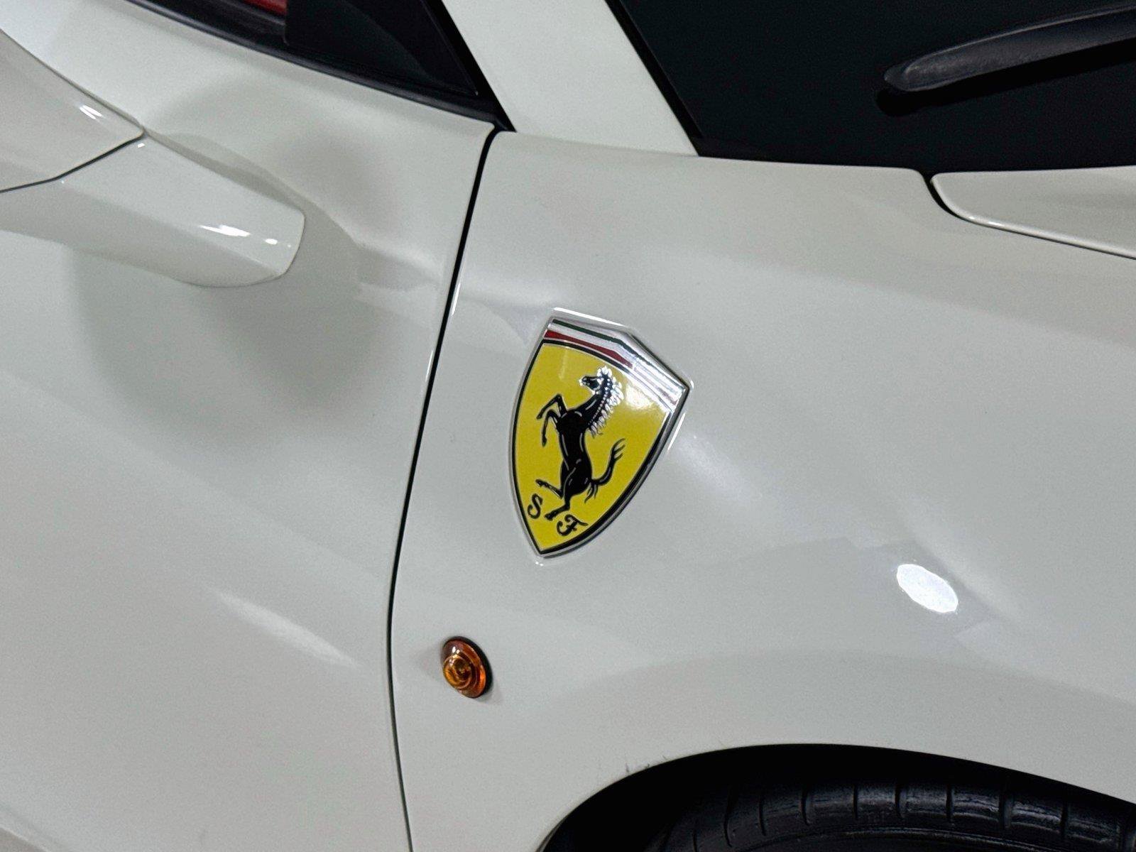 Used 2019 Ferrari 488 Spider RWD image 37