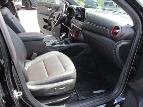 Certified 2023 Chevrolet Blazer RS w/ LPO, Floor Liner Package AWD/4WD image 16