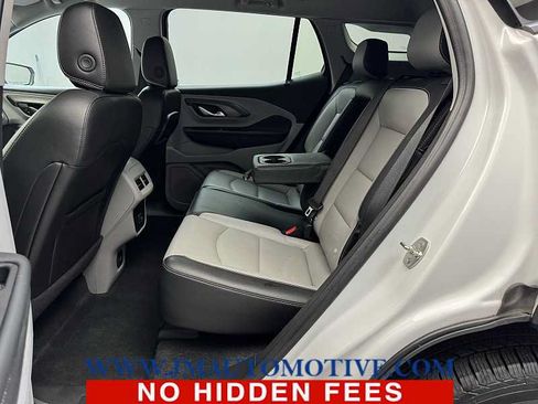 Used 2024 GMC Terrain SLT AWD/4WD image 14
