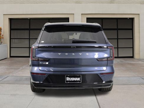 New 2025 Volvo EX90 Ultra image 4