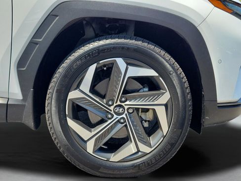 Certified 2023 Hyundai Tucson Limited AWD/4WD image 42