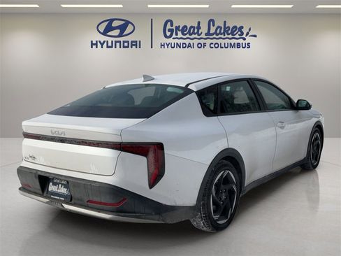 Used 2025 Kia K4 EX image 5