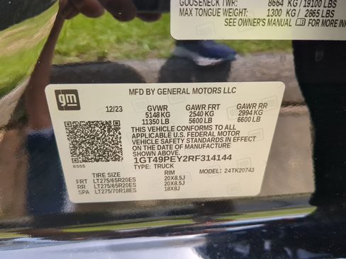 Used 2024 GMC Sierra 2500 AT4 w/ AT4 Preferred Package AWD/4WD image 28