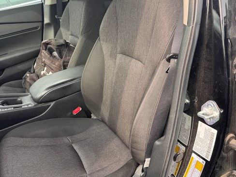 Used 2024 Honda Accord EX image 11