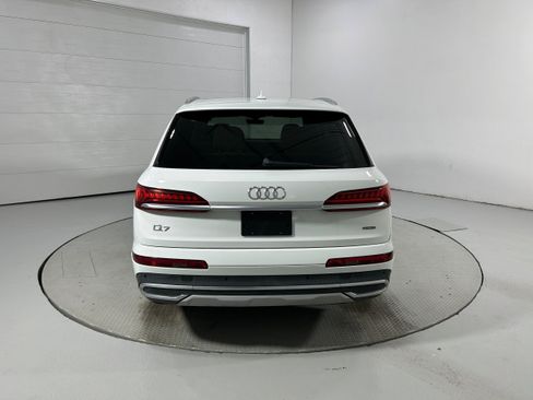 Used 2020 Audi Q7 3.0T Premium Plus AWD/4WD image 33