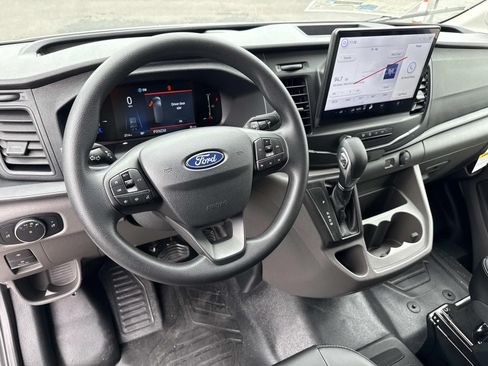 New 2026 Ford Transit 250 148 Medium Roof w/ Load Area Protection Package RWD image 13