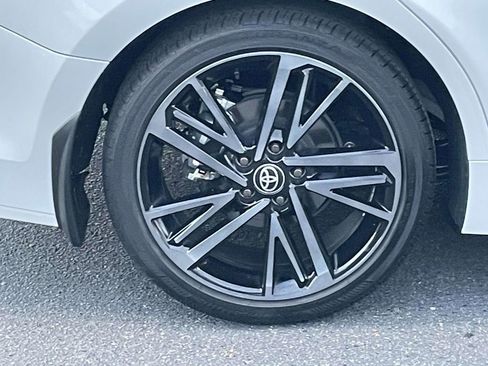 Used 2025 Toyota Camry XSE w/ Premium Plus Package image 13