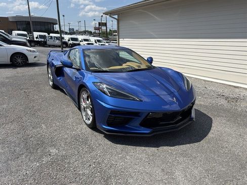 Used 2022 Chevrolet Corvette Stingray Premium Cpe w/ Z51 Performance Package image 3