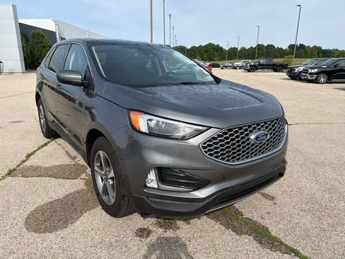 Used 2024 Ford Edge SEL w/ Convenience Package AWD/4WD image 7